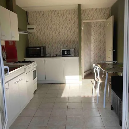 Appartement Vert, Compreignac Exterior foto