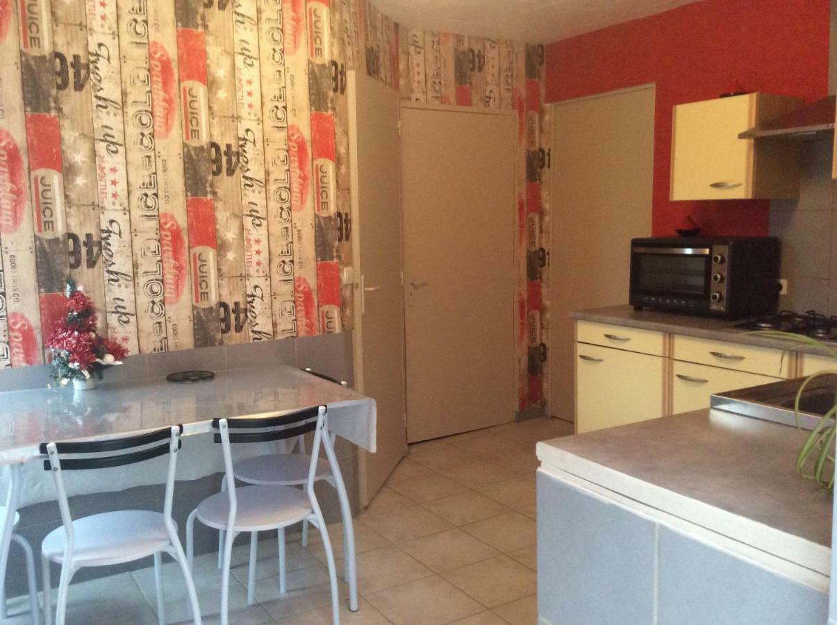 Vert, Apartment *